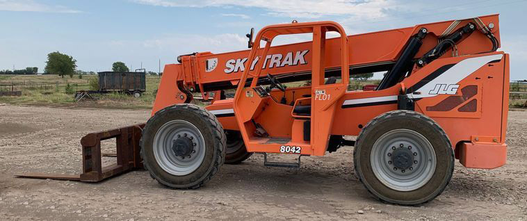 2014	JLG	 8042