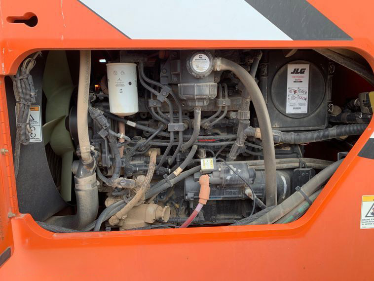 2014	JLG	 8042